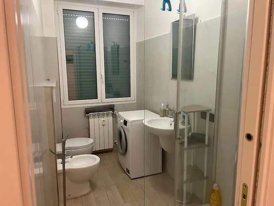 Casa Del Lupo Apartment Genoa